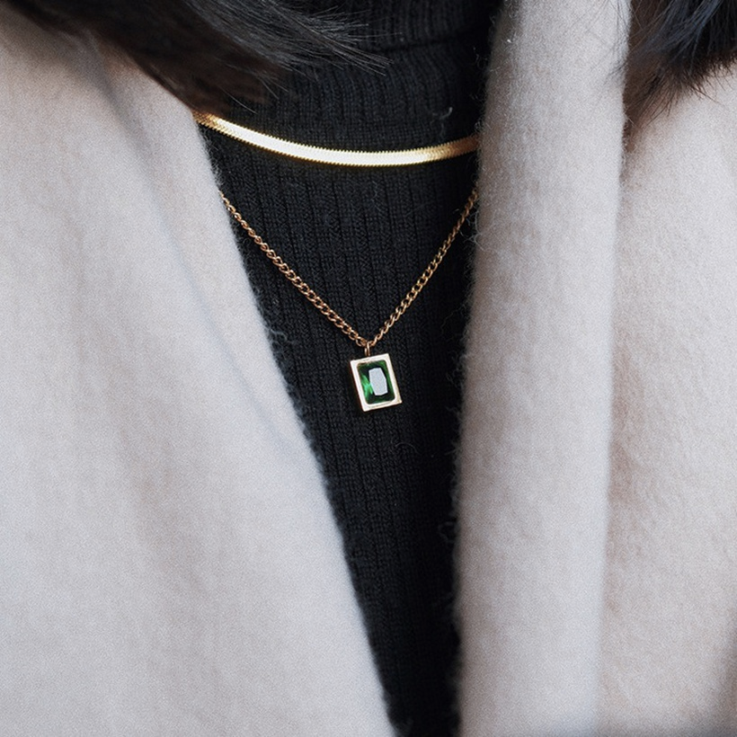 Collier Double Rang & Pierre Verte