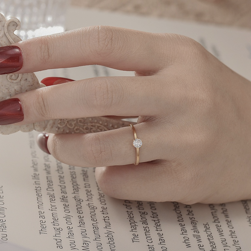 Bague avec Pierre Zircon – Élégance discrète au quotidien