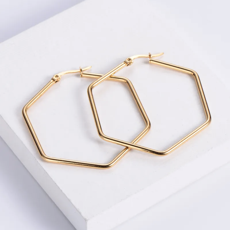 Créoles Hexagonales – Géométrie chic